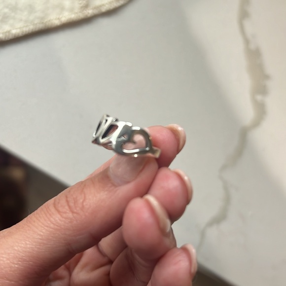 James Avery RETIRED Love ring size 5.5 - Picture 3 of 3